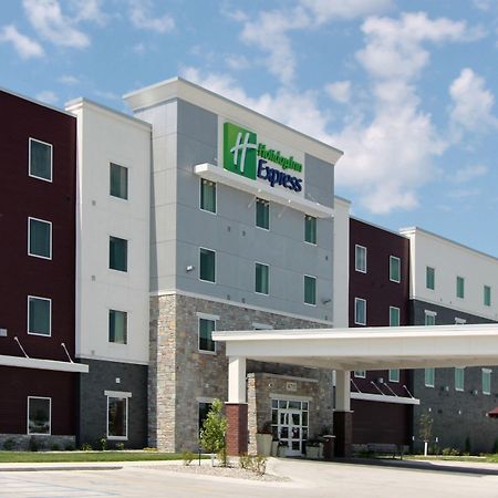 Holiday Inn Express Fargo Sw I94 Medical Center, An Ihg Hotel Exteriör bild