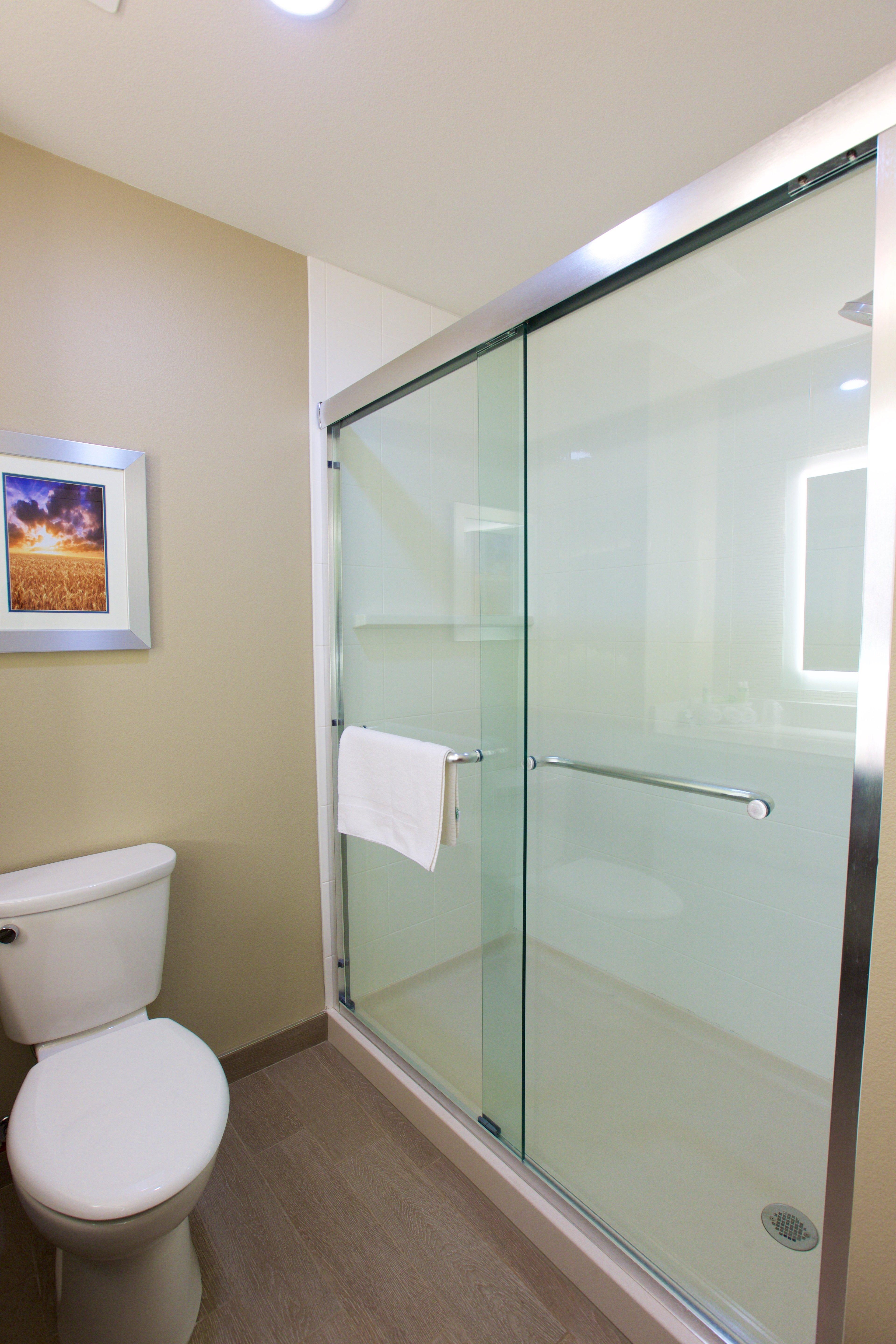 Holiday Inn Express Fargo Sw I94 Medical Center, An Ihg Hotel Exteriör bild