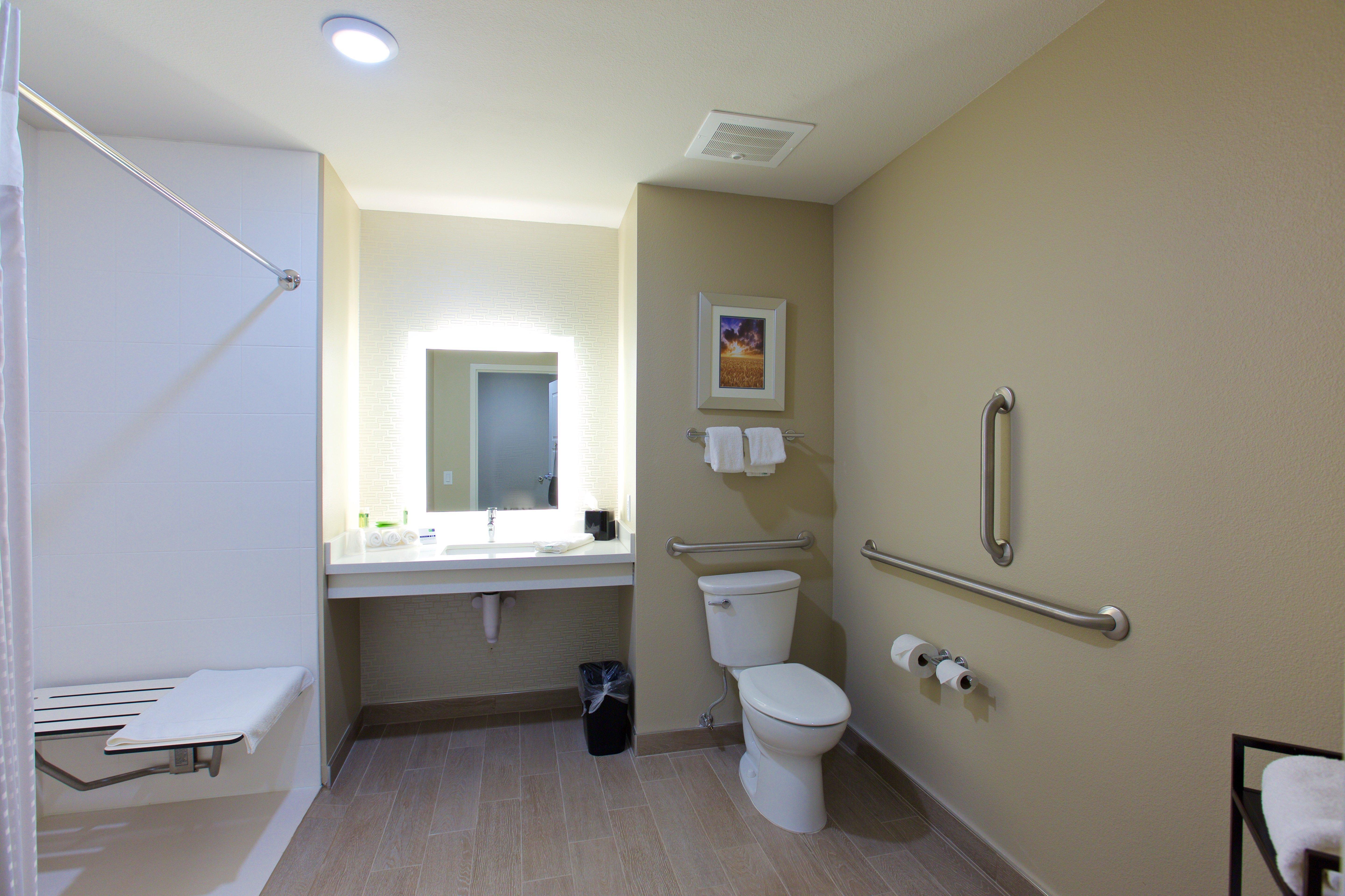 Holiday Inn Express Fargo Sw I94 Medical Center, An Ihg Hotel Exteriör bild