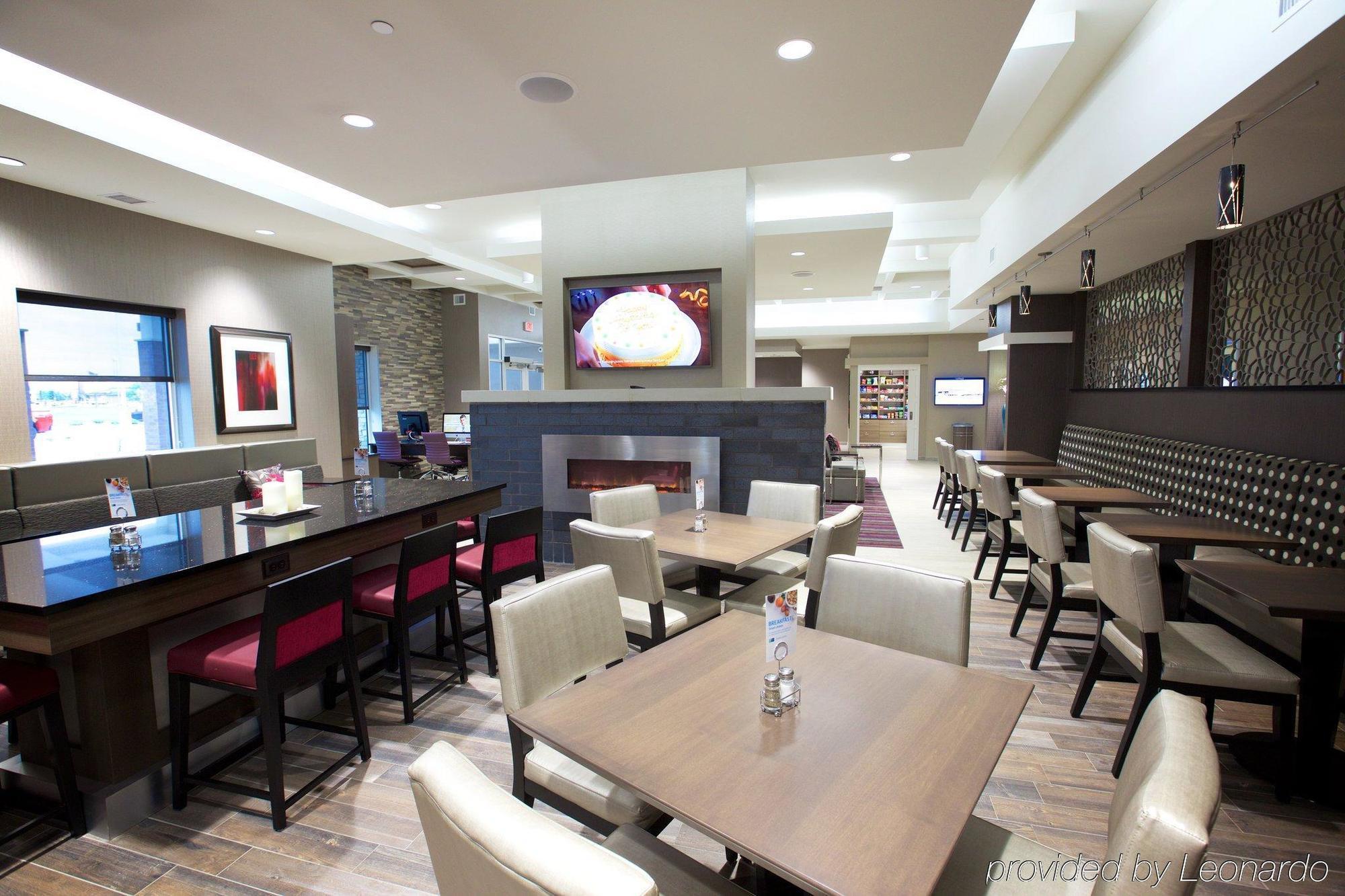 Holiday Inn Express Fargo Sw I94 Medical Center, An Ihg Hotel Exteriör bild